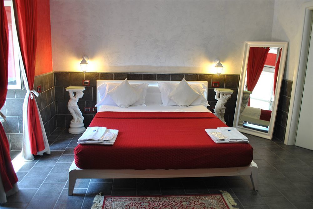 Suite Apartments Angioini Naples Luaran gambar