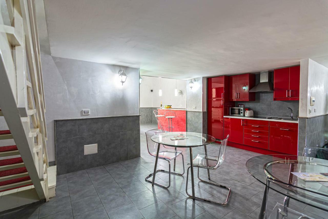 Suite Apartments Angioini Naples Luaran gambar